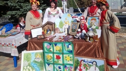 Троицкие мастера побывали на межрегиональном фестивале в Задонске