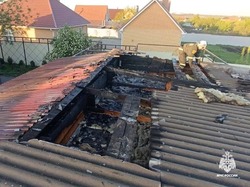 Сарай загорелся в селе Тёплый Колодезь Губкинского городского округа 