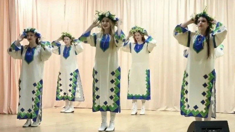 Боброводворские артисты выступили с концертной программой для жителей села Чуево