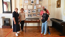 Богословский научный сотрудник Галина Казьменкова организовала Вечер памяти о знаменитом земляке
