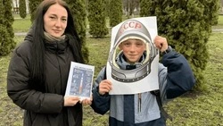 Сотрудники Троицкого ЦКР организовали акцию «Он сказал: «Поехали!»