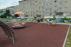 Новая детская игровая площадка появилась в Губкине благодаря проекту «Решаем вместе»