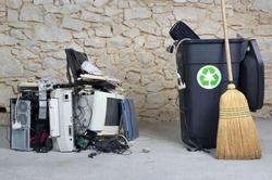 Белгородцы не смогут выбрасывать компьютеры и бытовую технику в мусорные баки 