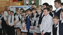 Никаноровские школьники провели митинг к освобождению Губкинского района