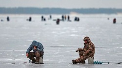 Губкинские спасатели напомнили об опасности хождения по льду