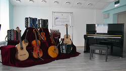 Новые инструменты поступили в Детскую музыкальную школу в Губкине