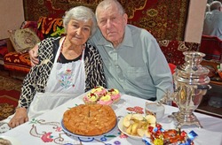 Жители Губкинского горокруга Пётр и Татьяна Козловы отпраздновали 67-летие совместной жизни