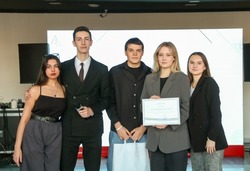 Губкинская команда стала призёром Финального этапа чемпионата «Дебаты 2025. Лига Белогорья»