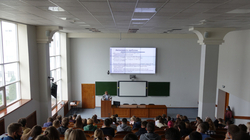 Студенты БелГУ прослушали открытую лекцию об особенностях COVID-19 и его профилактике