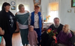 Жительница Архангельской территории Елена Мартышова отметила день рождения