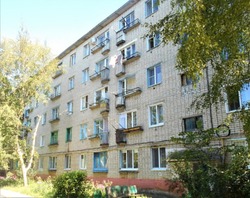 Капитальный ремонт многоквартирного дома продолжился в посёлке Троицкий Губкинского горокруга