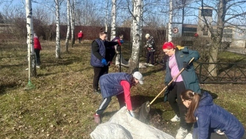 Жители Губкинского городского округа принимают активное участие в субботниках