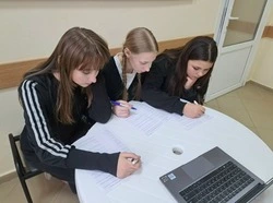 Сапрыкинские культработники провели тематический час «Профилактика и разрешение конфликтов»