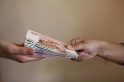 Губкинская прокуратура обвинила местного жителя в мошенничестве 