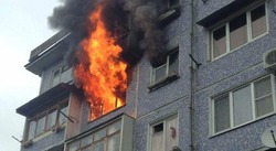 Огнеборцы спасли женщину из горящей квартиры в Губкине
