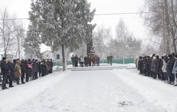 Троицкие жители приняли участие в акции памяти