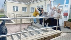 Осколецкие культработники провели фитнес-минутку под названием «Первомайский заряд»