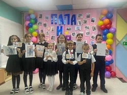 Программа «Папа – мой герой» прошла в Досуговом центре села Архангельское губкинской территории
