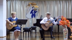 Педагоги устроили праздничные концерты в детской музыкальной школе