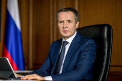 Вячеслав Гладков обратился к белгородцам в День российского предпринимательства