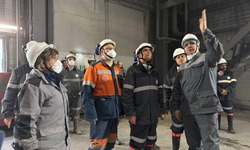 Команда администрации Губкинского городского округа посетила комбинат КМАруда