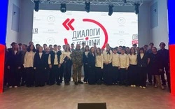 Участник СВО Евгений Дмитриев встретился с губкинской молодёжью 