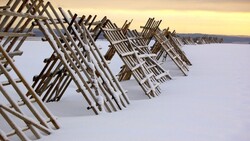 Белгородские дорожники установят 172 км снегозадерживающих щитов и сеток