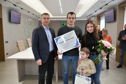 Вручение сертификатов на получение социальной выплаты по программе «Молодая семья» прошло в Губкине 
