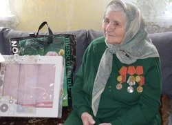 Жительница Чибисовки Губкинской территории отпраздновала день рожденье