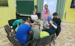 Интеллектуальная игра «ТОП КВИЗ» прошла в ЦКР села Истобное губкинской территории 