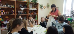 Мастер-класс «Кукла мотанка» прошёл в ЦКР села Истобное губкинской территории 