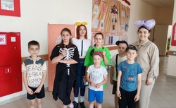 Культработники села Осколец губкинской территории провели программу «Да здравствует лето!»