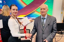 Губкинская школьница приняла участие в Российской научно-социальной программе «Шаг в будущее»