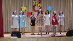 Праздничный концерт «Для самой лучшей во Вселенной!» прошёл в Доме культуры села Богословка 