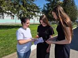 Скороднянские культработники провели акцию «Георгиевская лента»