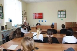 Юные жители села Истобное приняли участие в программе «Паутина социальных сетей»