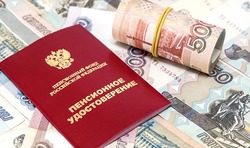Более 2,7 тысяч жителей Белгородской области получили пенсионные накопления в 2023 году